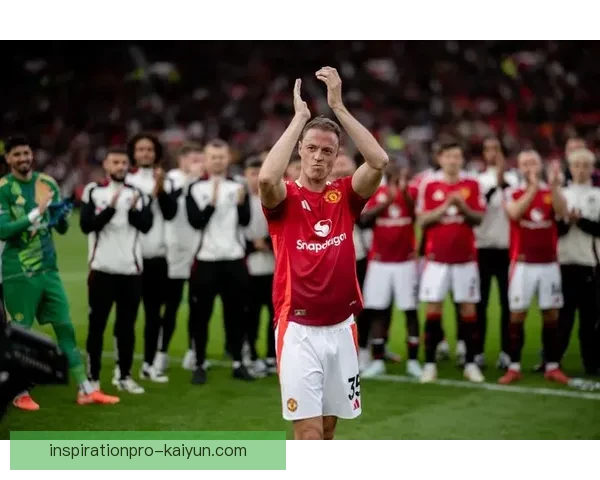 足球新星前景值得关注，各大俱乐部争相追逐潜力人才