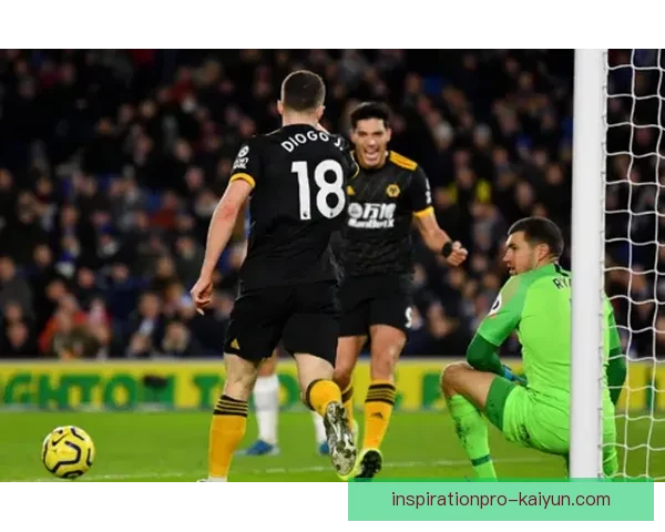 英超战术板分析：各球队战术布局与比赛趋势深入解析